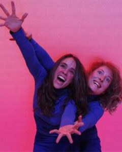 Photo de deux femmes