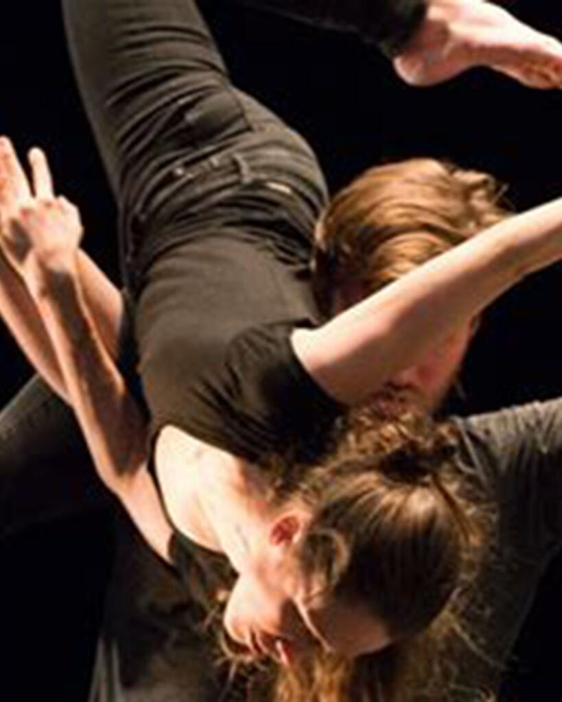 Photo de deux danseurs